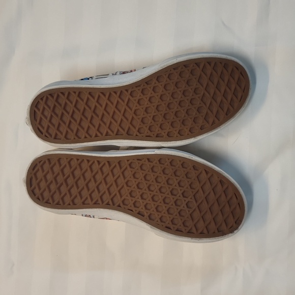 Vans Where's Waldo? Shoe's - Picture 8 of 12